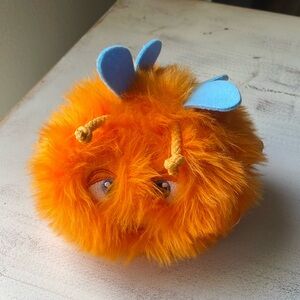 Beatles Musical New Fuzzy Orange Stuffed Beatle Bug sings “Get Back”